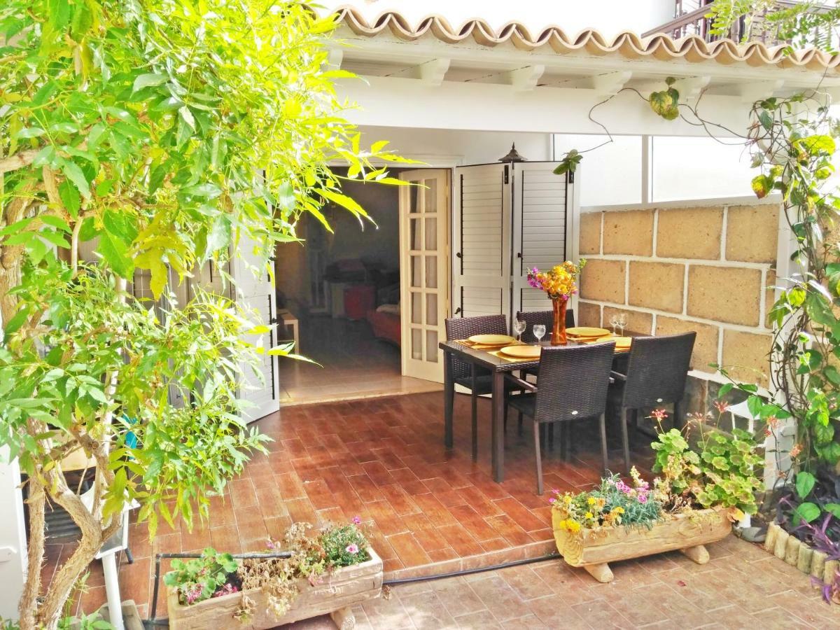 Casa Sarita - Farbenfrohes Ferienhaus Chayofa Exterior foto